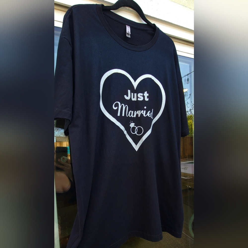Matching “Just Married” Hubby & Wifey Black Shirts Set of 2 Plus Size XXL 18/20 - Picture 12 of 16